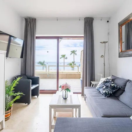 Appartement Luxury, Frontline Burriana Beach, Nerja